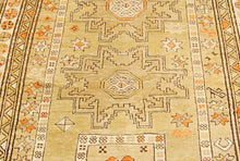 Lade das Bild in den Galerie-Viewer, Hand made Antique Kazak / Shirvan Caucasic Carpets CM 180x124

