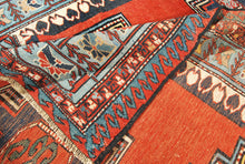 Carica l&#39;immagine nel visualizzatore di Gallery, Hand made Antique Kazak / Shirvan / Kuba Caucasic Carpets CM 180x153
