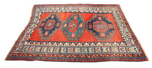 Carica l'immagine nel visualizzatore di Gallery, Hand made Antique Kazak / Shirvan / Kuba Caucasic Carpets CM 180x153
