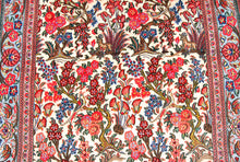Lade das Bild in den Galerie-Viewer, Tappeto Quom Original Hand Made Carpets CM 155x106
