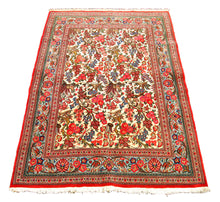 Lade das Bild in den Galerie-Viewer, Tappeto Quom Original Hand Made Carpets CM 155x106
