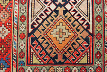 Lade das Bild in den Galerie-Viewer, Hand made Antique Kazak / Shirvan / Kuba Caucasic Carpets CM 276x107
