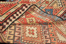 Carica l&#39;immagine nel visualizzatore di Gallery, Hand made Antique Kazak / Shirvan / Kuba Caucasic Carpets CM 276x107
