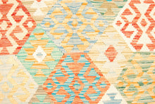 Lade das Bild in den Galerie-Viewer, Original Kaudani afghanistan rural Kilim CM 250x170
