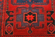 Load image into Gallery viewer, Tappeto Zanjan Original Hand Made Carpets CM 230x142

