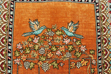 Load image into Gallery viewer, 62x40 Cm Antico Tappeto Hereche / Hereke in seta 100%
