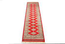 Carica l'immagine nel visualizzatore di Gallery, Kashmir Wool Passatoia Carpet CM 300x80 Pakistan Color Rosso
