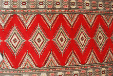 Lade das Bild in den Galerie-Viewer, Kashmir Wool Passatoia Carpet CM 300x80 Pakistan Color Rosso
