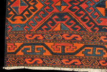 Carica l'immagine nel visualizzatore di Gallery, Original Hand Made Rustic Kilim / Cicim Afganistan Origin CM 118x65
