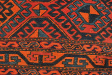 Carica l'immagine nel visualizzatore di Gallery, Original Hand Made Rustic Kilim / Cicim Afganistan Origin CM 118x65
