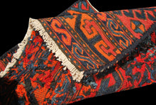 Carica l'immagine nel visualizzatore di Gallery, Original Hand Made Rustic Kilim / Cicim Afganistan Origin CM 58x37
