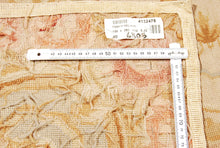 Carica l&#39;immagine nel visualizzatore di Gallery, Needle point Classic Floral French Style 280x190 CM Drawing Aubusson (Galleria Farah1970)
