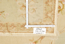Load image into Gallery viewer, Needle point Classic Floral French Style 240x240 CM Drawing Aubusson (Galleria Farah1970)
