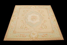 Load image into Gallery viewer, Needle point Classic Floral French Style 240x240 CM Drawing Aubusson (Galleria Farah1970)
