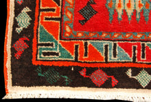 Carica l&#39;immagine nel visualizzatore di Gallery, Hand made Antique Karabak Caucasic Carpets CM 215x142
