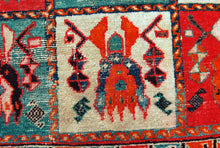 Carica l&#39;immagine nel visualizzatore di Gallery, Hand made Antique Karabak Caucasic Carpets CM 215x142
