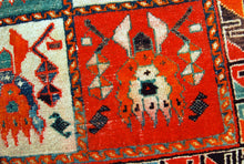 Carica l&#39;immagine nel visualizzatore di Gallery, Hand made Antique Karabak Caucasic Carpets CM 215x142
