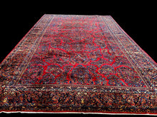 Load image into Gallery viewer, Tappeto Antico Sarokh Amerika Mohajeran USA 606x341 CM

