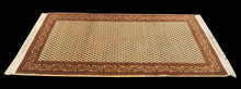 Carica l&#39;immagine nel visualizzatore di Gallery, Varanassi Original Authentic Hand Made Carpet 184x100 CM
