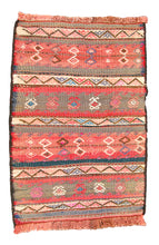 Carica l&#39;immagine nel visualizzatore di Gallery, Original Hand Made Rustic Kilim / Afganistan Origin CM 80x56 (Galleriafarah1970)
