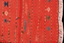 Carica l'immagine nel visualizzatore di Gallery, Original Hand Made Rustic Kilim / Afganistan Origin CM 85x80
