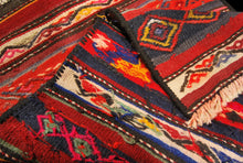 Carica l'immagine nel visualizzatore di Gallery, Original Hand Made Rustic Kilim / Afganistan Origin CM 81x51
