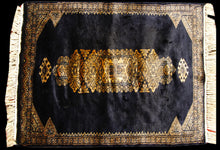 Lade das Bild in den Galerie-Viewer, Tappeto Autentico Originale Annodato a Mano 85x62 Cm
