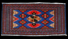 Carica l&#39;immagine nel visualizzatore di Gallery, Turcomenestan Original Authentic Hand Made Carpet 104x50 CM
