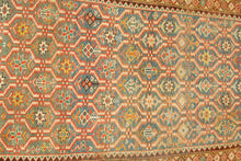 Carica l'immagine nel visualizzatore di Gallery, Hand made Antique Kazak / Shirvan Caucasic Carpets CM 146x105
