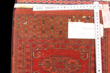 Lade das Bild in den Galerie-Viewer, Tappeto Originale Annodato a Mano Kashmir Pakistan 72x32 CM
