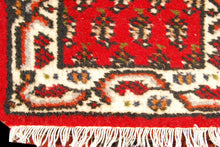 Carica l&#39;immagine nel visualizzatore di Gallery, Original Authentic Hand Made Carpet India Varanassi 60x40 CM
