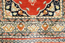 Lade das Bild in den Galerie-Viewer, Antico Tappeto Hereche / Hereke in seta 100% - 60x41 CM
