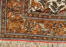 Carica l&#39;immagine nel visualizzatore di Gallery, Autentic &amp; Original Hand Made Carpets Quom Seta CM 158x106
