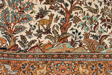 Lade das Bild in den Galerie-Viewer, Autentic &amp; Original Hand Made Carpets Quom Seta CM 158x106
