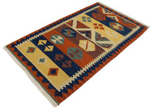 Lade das Bild in den Galerie-Viewer, Kilim original, authentisch handgemacht 140x75 CM
