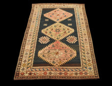 Carica l&#39;immagine nel visualizzatore di Gallery, Hand made Antique Kazak / Shirvan Caucasic Carpets CM 168x111
