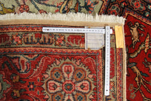 Lade das Bild in den Galerie-Viewer, CM 415x277 Tappeto Originale Hand Made Carpets 
