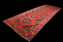 Carica l&#39;immagine nel visualizzatore di Gallery, Hand made Antique Kazak / Shirvan Caucasic Carpets CM 470x177
