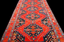 Carica l&#39;immagine nel visualizzatore di Gallery, Hand made Antique Kazak / Shirvan Caucasic Carpets CM 470x177
