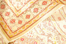 Carica l&#39;immagine nel visualizzatore di Gallery, Antico Tappeto Hereche / Hereke in seta 100% Tunesia Misura 130x81

