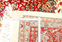 Lade das Bild in den Galerie-Viewer, Original Authentic Hand Made Carpet Varanasi 310x245 CM
