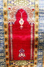 Lade das Bild in den Galerie-Viewer, Antico Tappeto Hereche / Hereke kayseri 100% Misura 85x55
