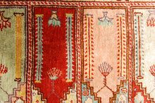 Lade das Bild in den Galerie-Viewer, Antico Tappeto Hereche / Hereke kayseri 100% Misura 54x39
