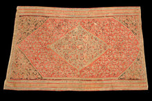 Carica l&#39;immagine nel visualizzatore di Gallery, Tappeto Vintage Originale annodato a mano senne Kurdish CM 190x123 
