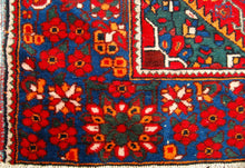 Carica l&#39;immagine nel visualizzatore di Gallery, Tappeto Originale annodato a mano Baktiari Vintage CM 200x155
