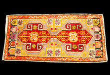 Lade das Bild in den Galerie-Viewer, Tappeto Originale Anatolia 100x50 CM 
