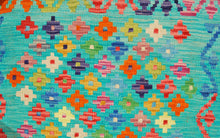 Lade das Bild in den Galerie-Viewer, Kilim Kaudani Lana Hand Made in Afganistan 194x66 CM (Galleriafarah1970)
