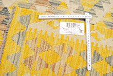 Lade das Bild in den Galerie-Viewer, Kilim Kaudani Lana Hand Made in Afganistan 291x200 CM (Galleriafarah1970)
