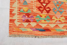 Carica l'immagine nel visualizzatore di Gallery, Kilim Kaudani Lana Hand Made in Afganistan 179x130 CM (Galleriafarah1970)
