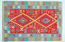 Carica l'immagine nel visualizzatore di Gallery, Kilim Kaudani Lana Hand Made in Afganistan 183x123 CM (Galleriafarah1970)
